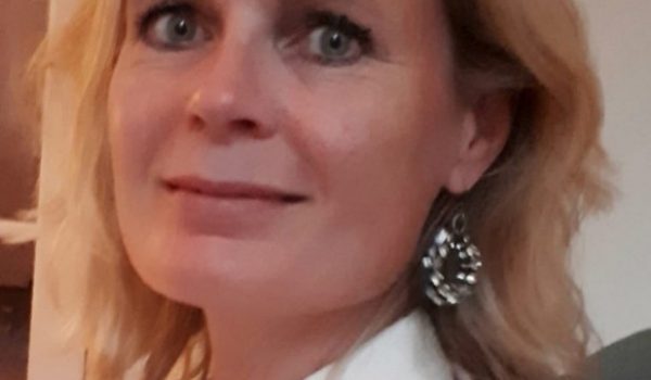 Suzanne Bos
